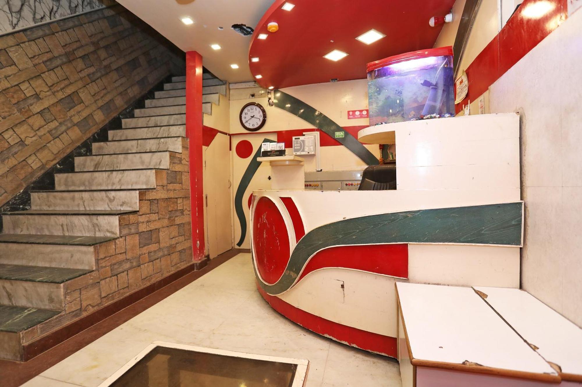 Hotel O Shri Sai International นิวเดลี ภายนอก รูปภาพ